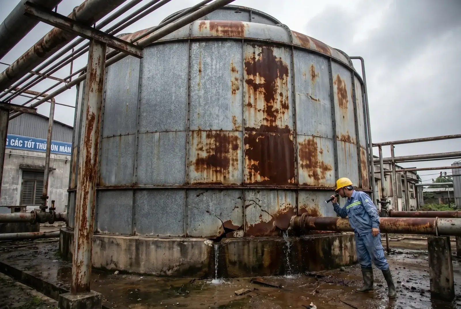 Cooling tower replacement ROI cost analysis old tower
